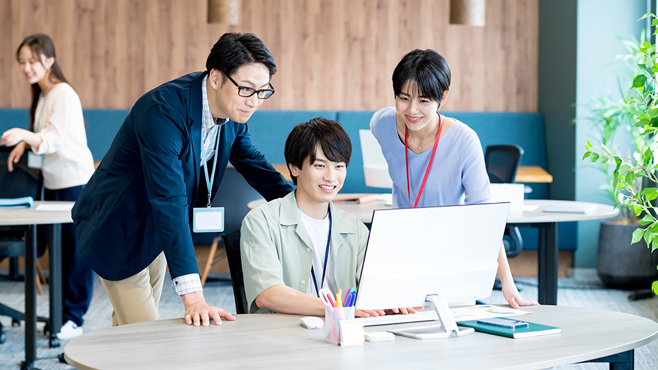 サイトリニューアルの目安と成功のポイント